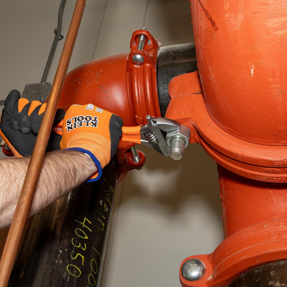 Klein Tools D5074 chrome finish resists rust during daily use