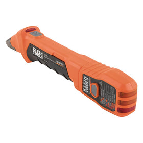 Klein Tools ET310 provides visual and audible indicators for breaker identification.