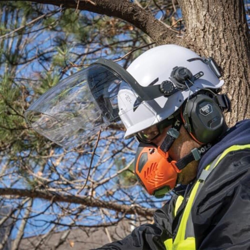 Klein Tools face shield optical-class 1 lens delivers clear, distortion-free vision.
