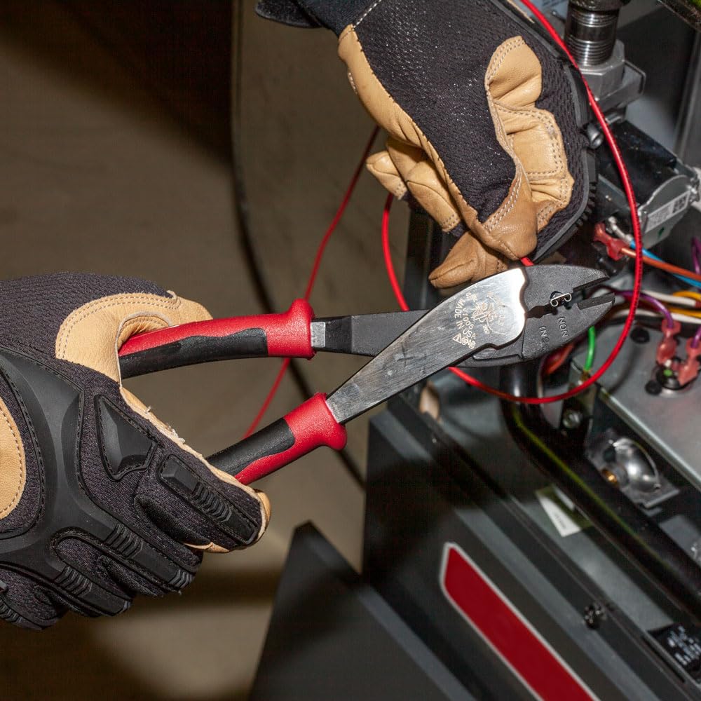 Klein Tools J1005 dual-material Journeyman grips for comfortable, secure handling.