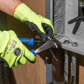 Klein Tools J2000-48 short jaws enable close cuts on wire.