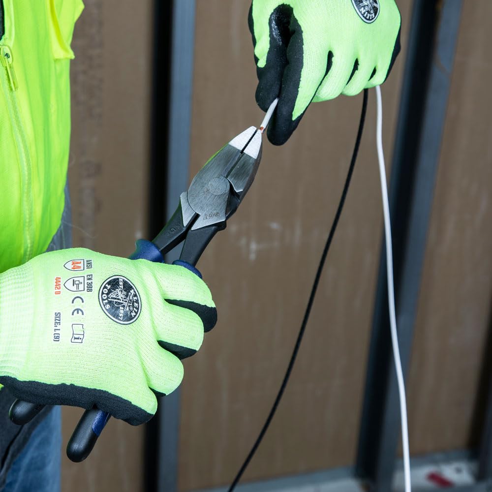 Klein Tools J213-9NE induction-hardened knives cut cleanly