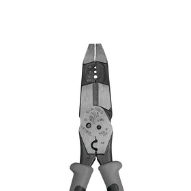 Klein Tools J215-8CR wide knurled head grips and twists wires easily.