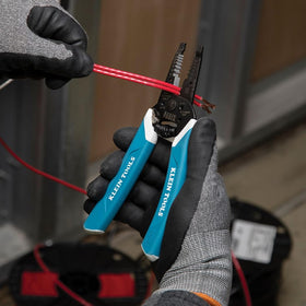 Klein Tools K11095 extended grip for comfortable handling