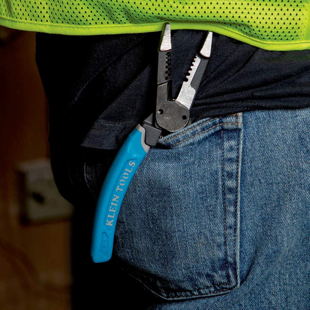 K12035 comfort-grip-handles reduce hand fatigue during use.