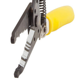 Klein Tools K1412 screw-shearing holes simplify terminations