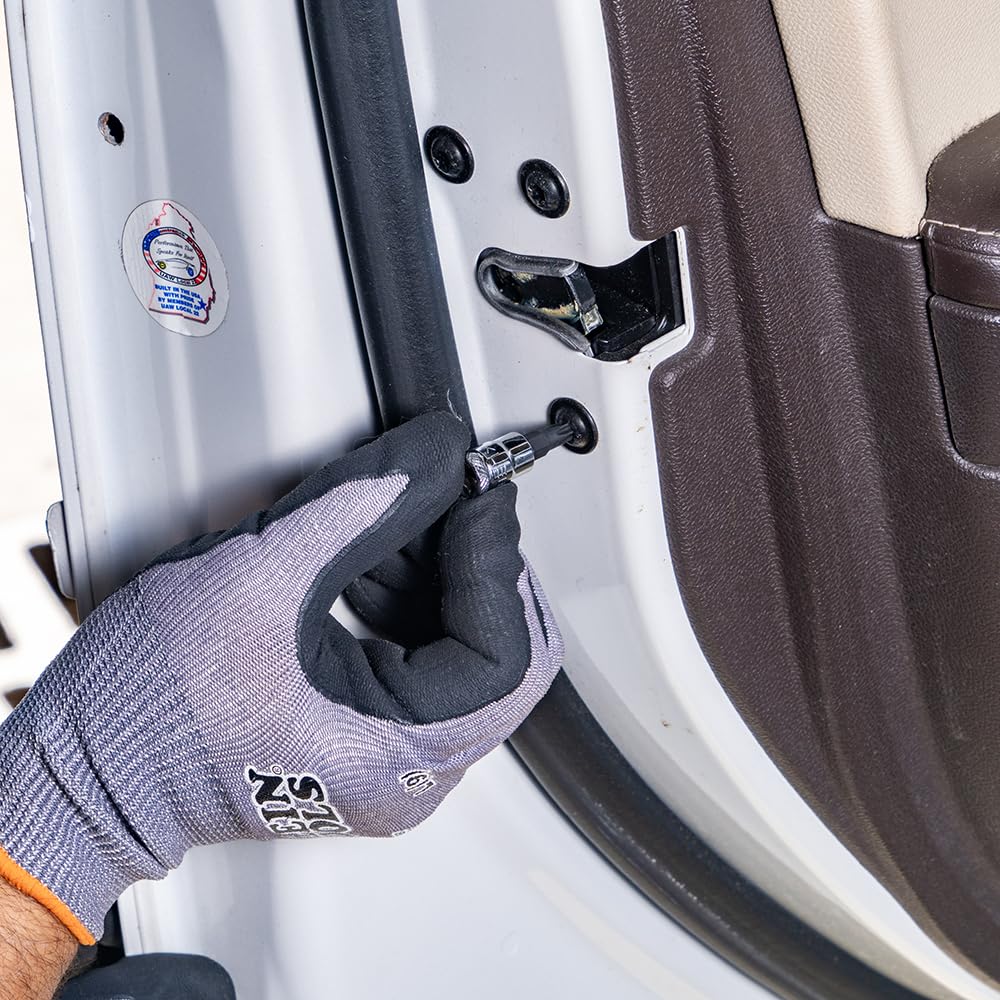 Klein Tools MODBox case keeps sockets organized and portable.
