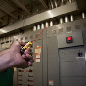 Klein Tools NCVT-5A auto power-off saves battery life when idle.