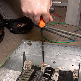 Clear lid on ProFlex kit for easy content identification
