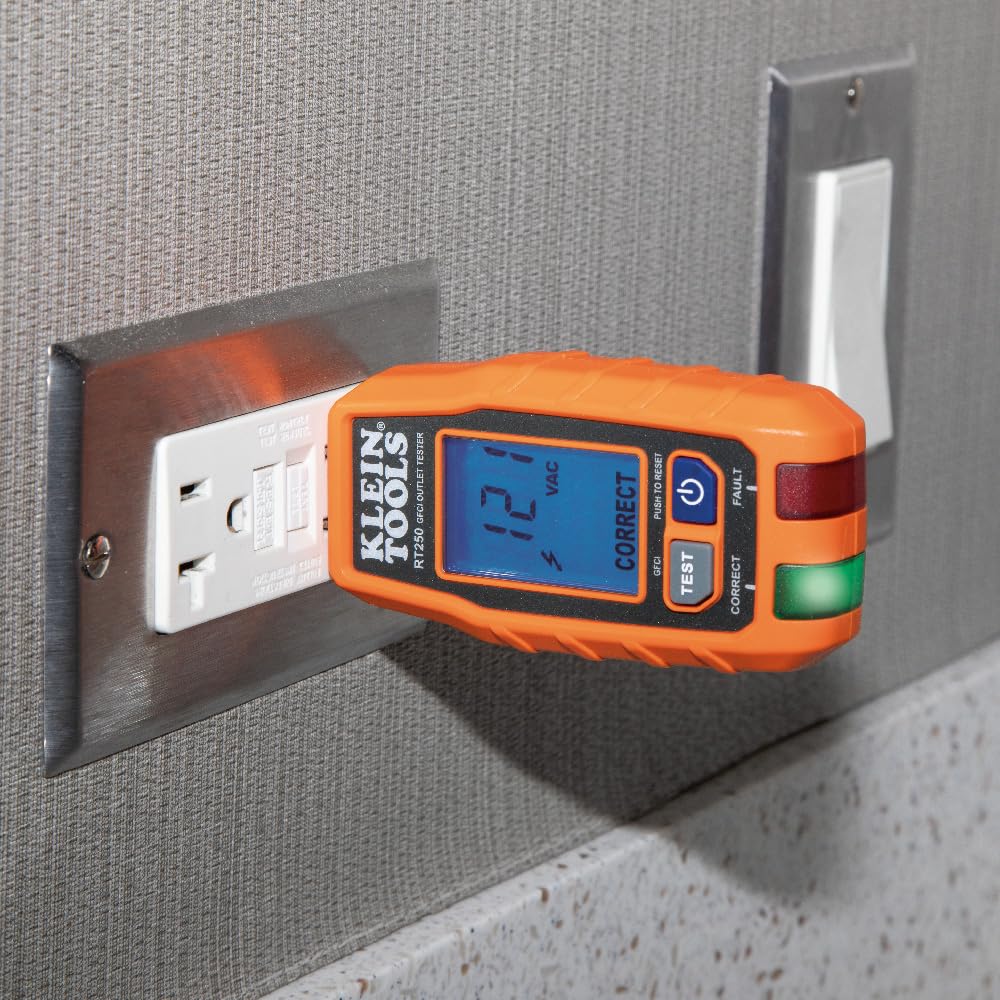 Klein Tools RT250 auto-hold keeps readings accessible