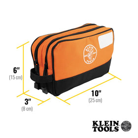 Reinforced 3-inch gusseted bottom keeps the pouch standing upright.