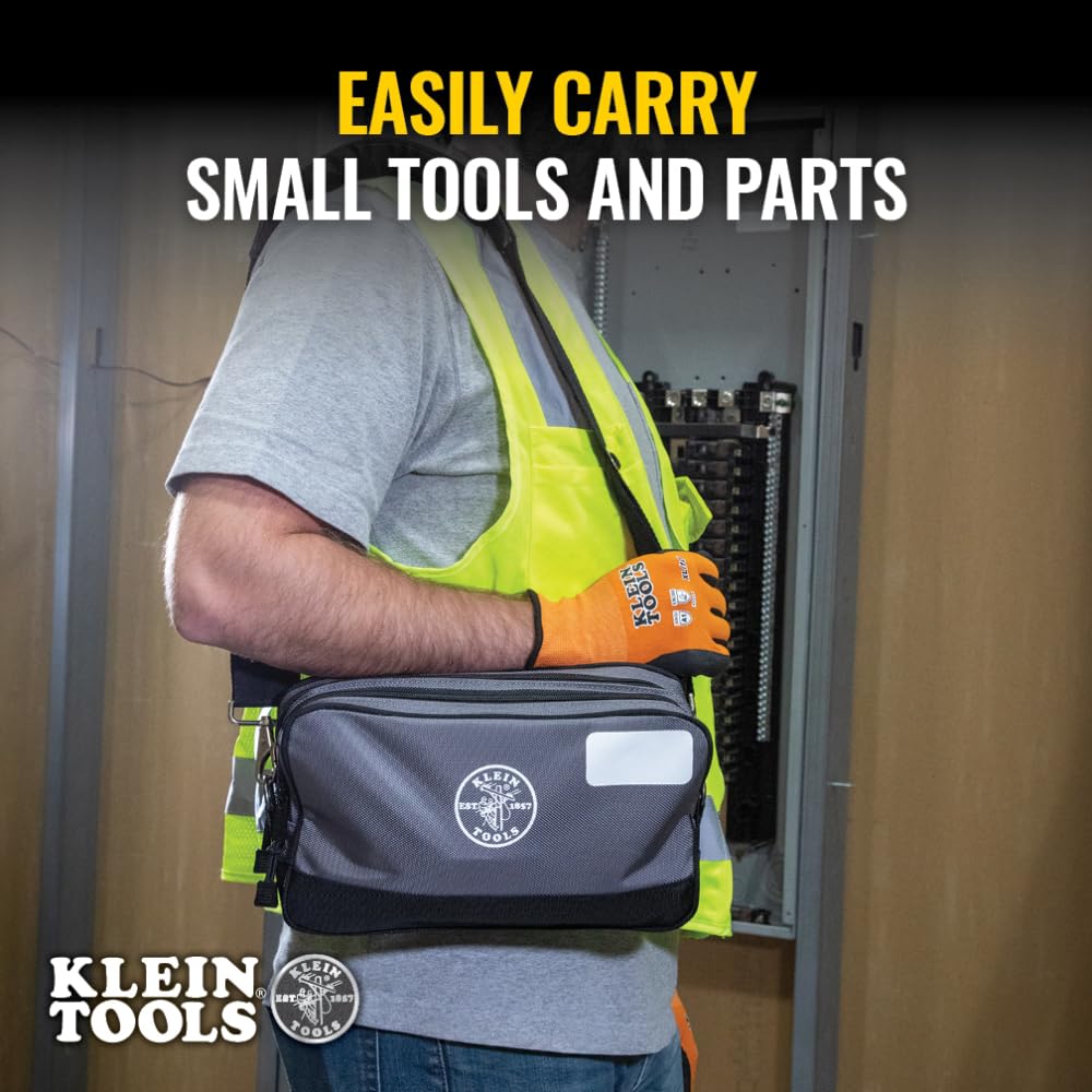 Front label space on Klein Tools pouch for contents and names