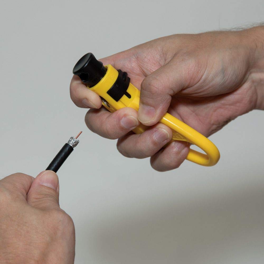 Klein Tools VDV110-061 finger loop design for controlled rotation