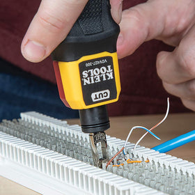 Klein Tools VDV427-300 includes pick and spudger for prep and adjustments.
