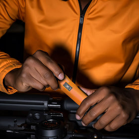 KNINE OUTDOORS T-bar handle provides better control during turns.