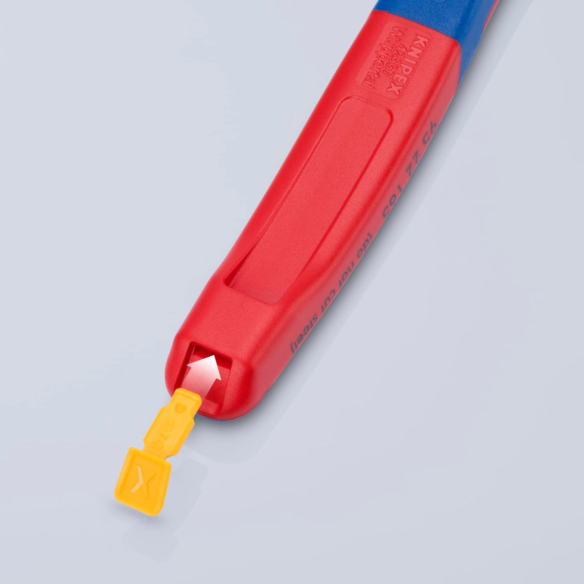 KNIPEX 09 12 240 SBA optimized transmission ratio provides stronger leverage with less effort.