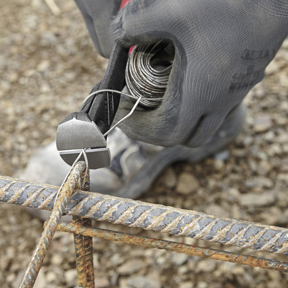 KNIPEX 68 01 160 end cutters in use for clean binding wire twists and wire work