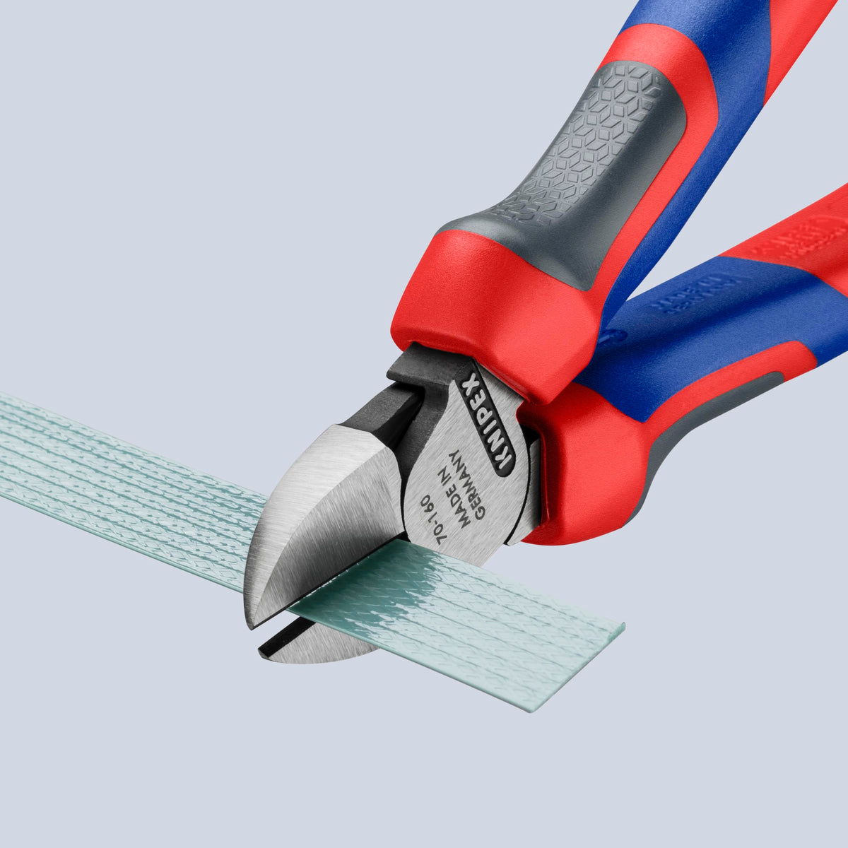 KNIPEX 70 02 160 precision rivet keeps movement smooth and durable.