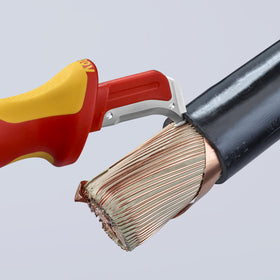 KNIPEX NFPA-70E compliant labeling meets professional standards