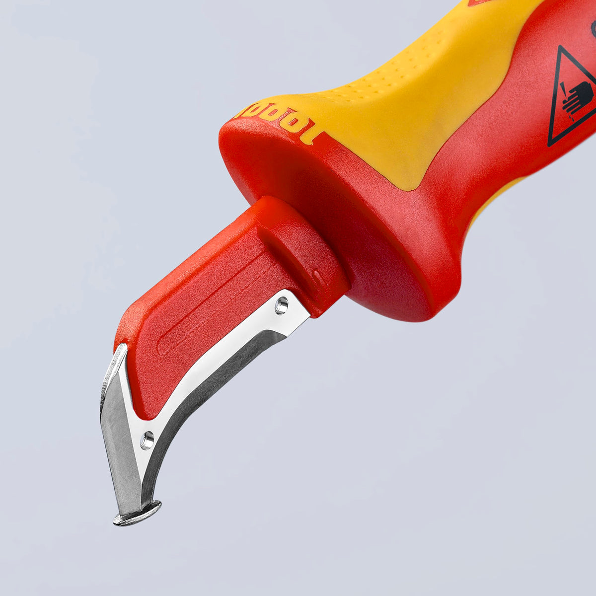 KNIPEX transparent cap keeps blade covered when not in use