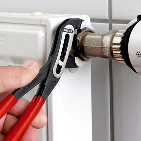 KNIPEX 8801180 grips pipes and nuts securely for plumbing tasks
