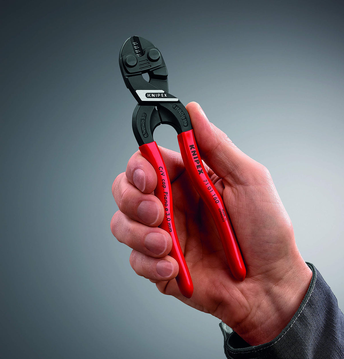 KNIPEX CoBolt S induction edge close-up showing durable blade