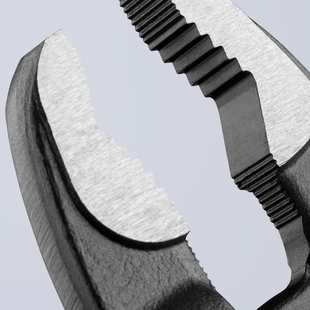 Knipex Cobra Pliers 87-01-150 with smooth adjustment for daily use