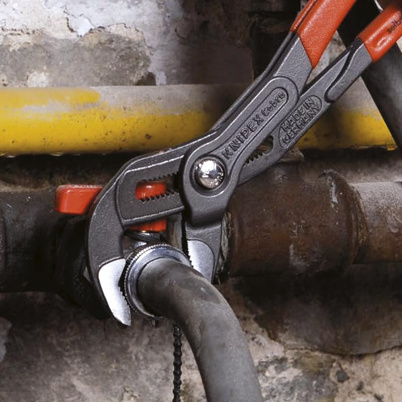 KNIPEX Cobra water pump pliers lower jaw delivers secure, stable hold during adjustments