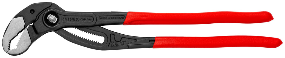 KNIPEX Cobra water pump pliers upper jaw position enables quick grip.