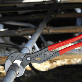 KNIPEX Cobra XXL features 20-position adjustment for hex nuts and pipes.