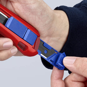 KNIPEX Cutix universal snap knife tether point compatible with tethered tools.