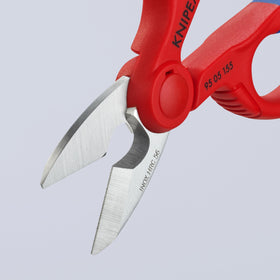 KNIPEX 9505155SBA with integrated cable cutter enables quick soft-wire cuts.