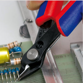 KNIPEX Electronics Super Knips ideal for small-space flush cuts