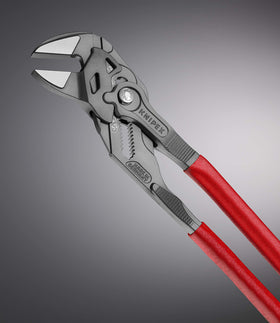 KNIPEX Pliers Wrench adjustment feature demonstrates 19-position control for precise grip