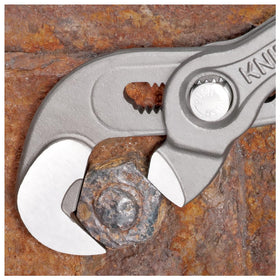 KNIPEX Raptor Pliers 8741250 in use suggests robust performance in real-world use.