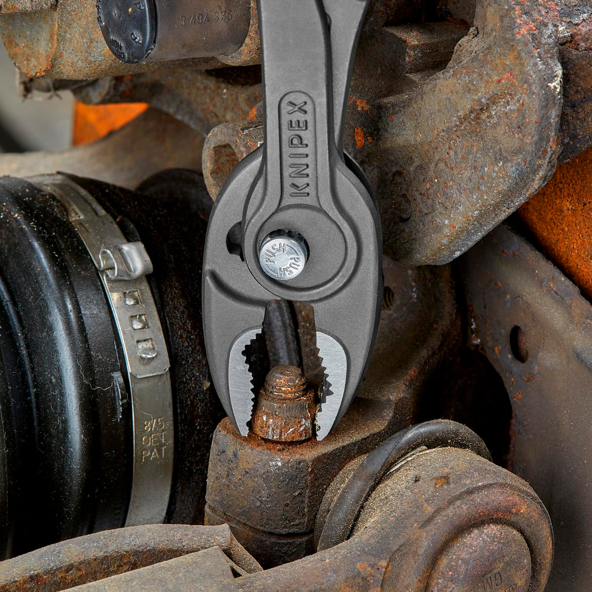 KNIPEX TwinGrip 8-inch five-position push-button slip joint in action