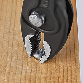 KNIPEX TwinGrip 8-inch hardened teeth rated around 61 HRC for lasting bite
