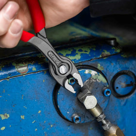 KNIPEX TwinGrip pliers with three-button adjustments that stay set