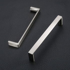KNOKLOCK drawer pull 5inch brushed satin nickel offers easy grip and cohesive kitchen style.
