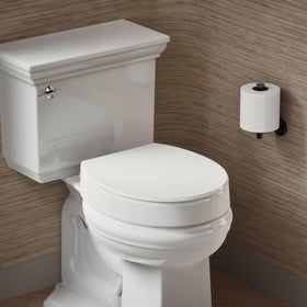KOHLER Hyten quiet-close lid in action preventing slams