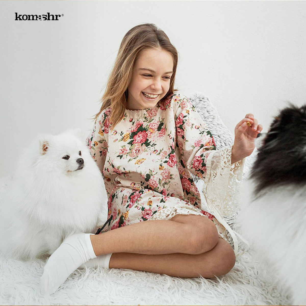 Komashr reusable microfiber dust cloth included