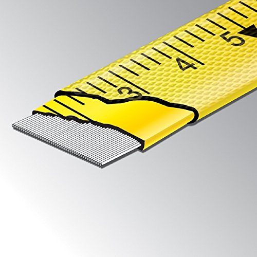 Komelon 6611 marking stake included for outdoor layout and line marking