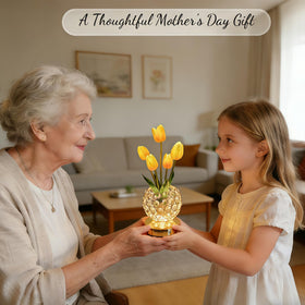 Komothala Tulip Flower Lamp crystal diamond design sparkling.