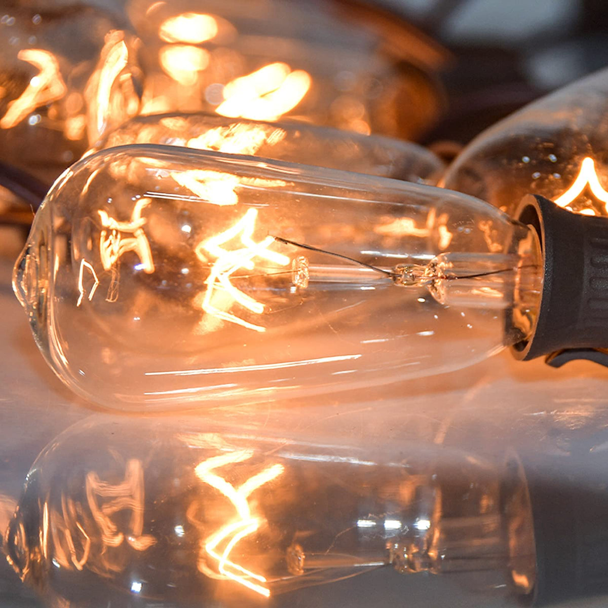 Konictom 10-pack bulbs ensure spare replacements for patios.