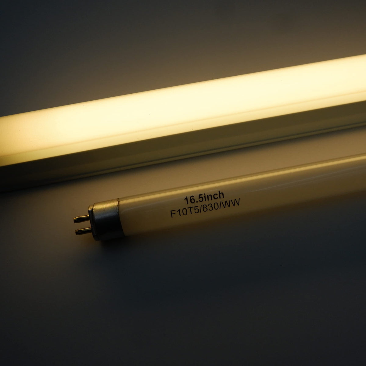Konideke 16-inch T5 bulb for compact fixture installations.