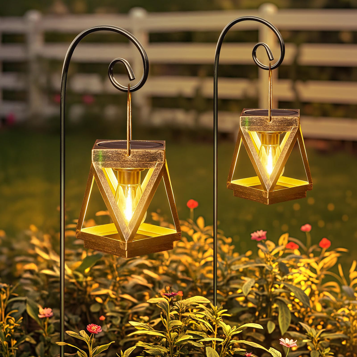 KOOPER vintage bronze lantern with warm tungsten-like glow