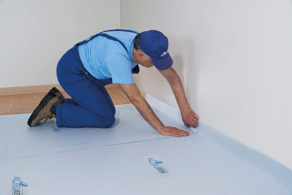 KORUSER liquid-proof protection helps prevent staining while you work.