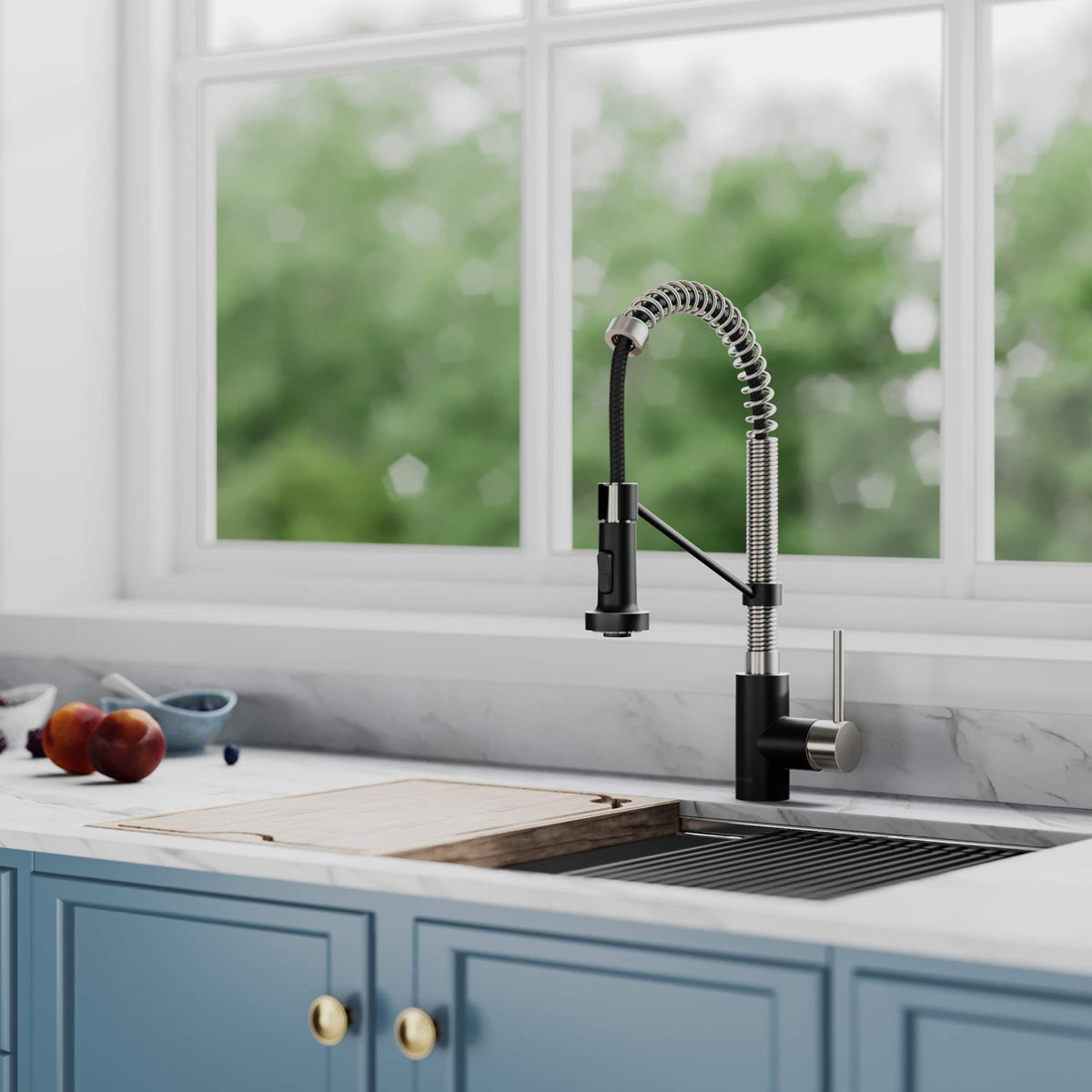 Kraus Bolden stainless steel body for lasting durability.