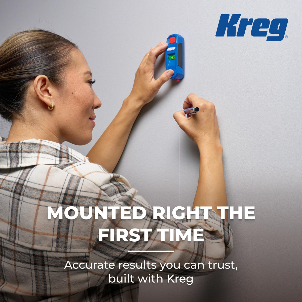 Kreg KMM1000LZ portable tool fits into a belt or apron.