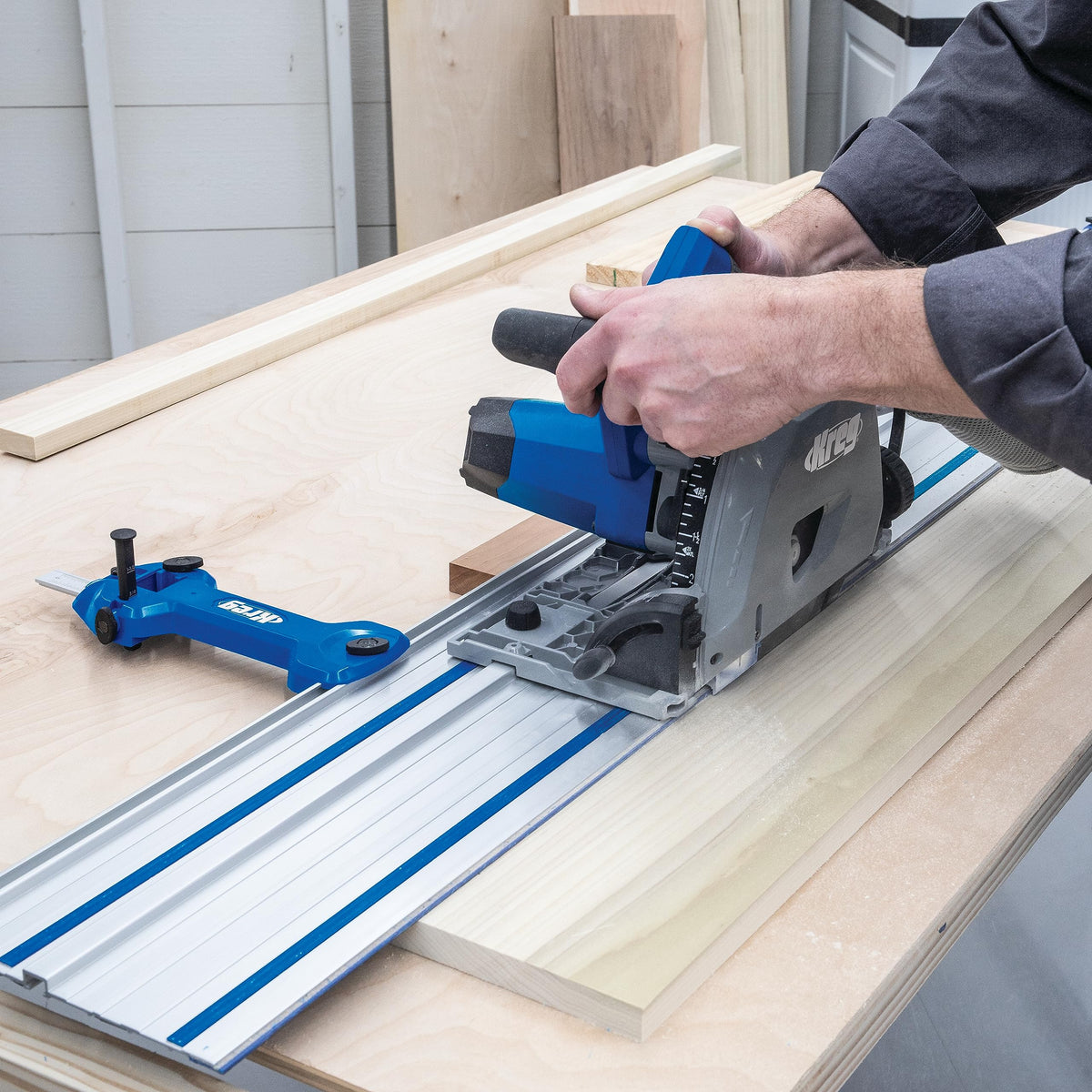 Kreg plunge saw dust port and bag for cleaner workspaces